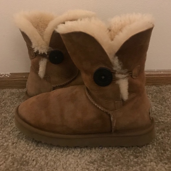 Tan UGG Boots - Picture 3 of 4